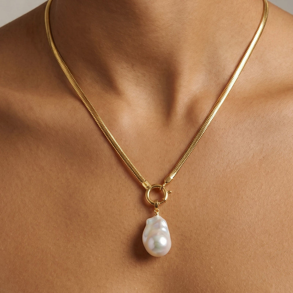 Large Baroque Pearl Pendant Necklace