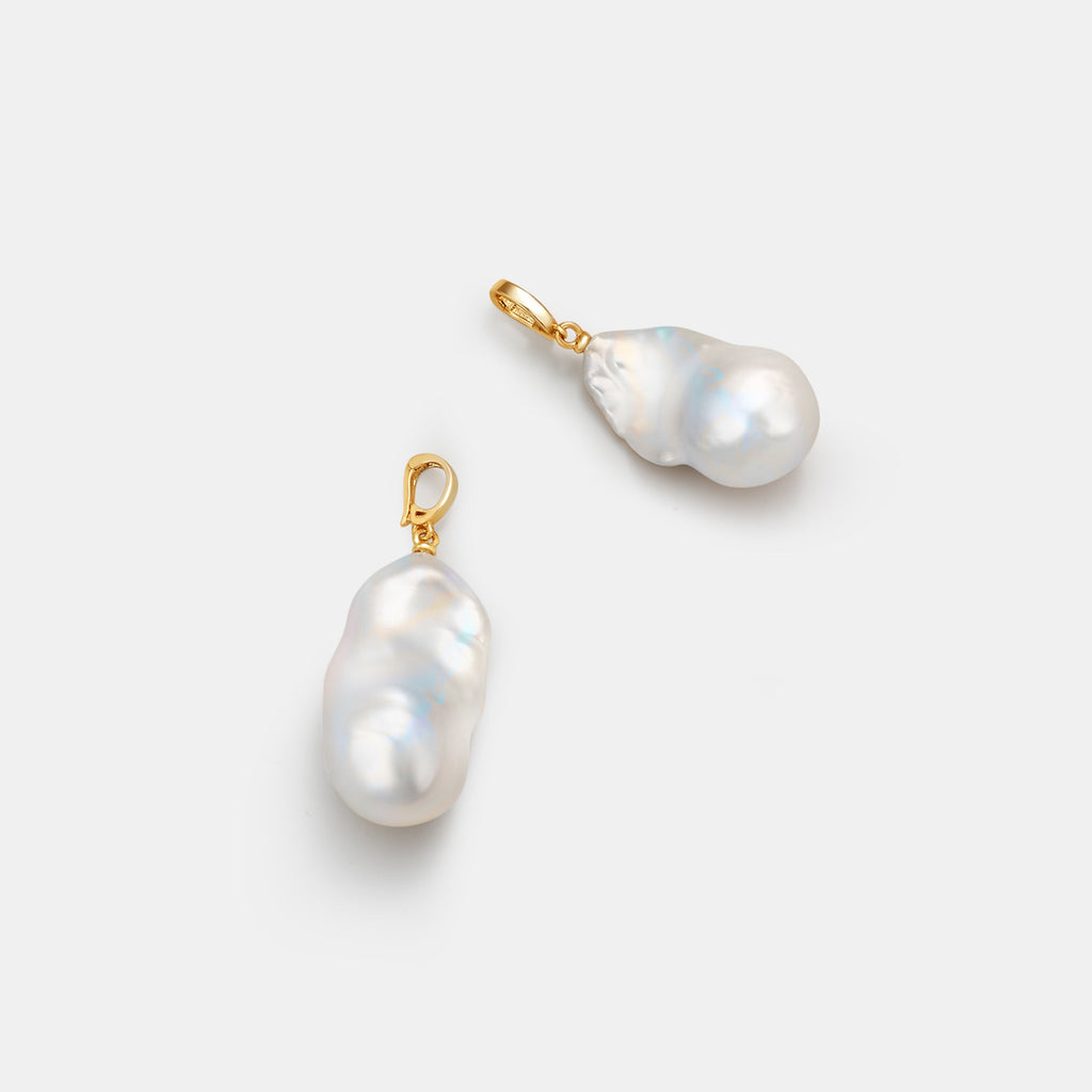 Large Baroque Pearl Pendant Necklace